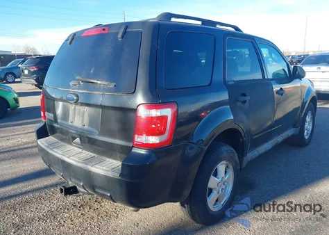 2011 Ford Escape Xlt from USA, damaged, VIN 1FMCU0D74BKB60524